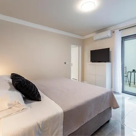 Makris No 2 Dubrovnik